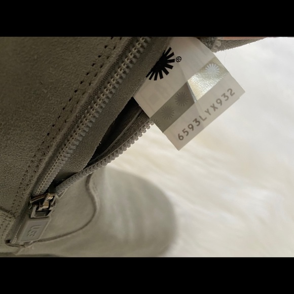 NEW in Box-UGG Gray Celvin Boots Sz 5 - Picture 5 of 5